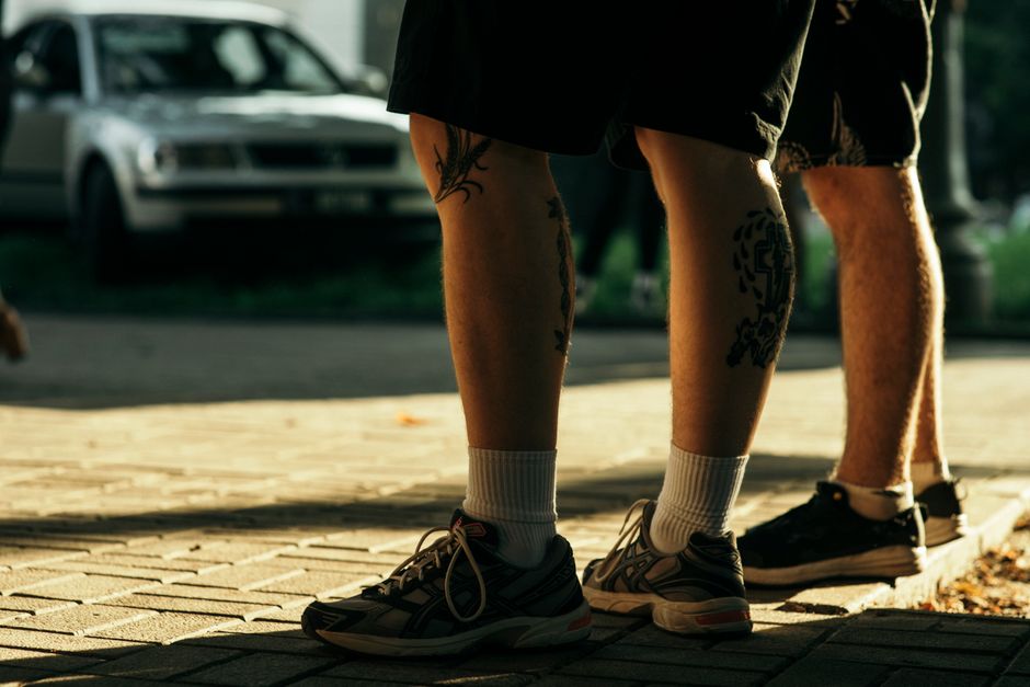 Beliebte weiße Adidas-Sneaker im Sommer 2026