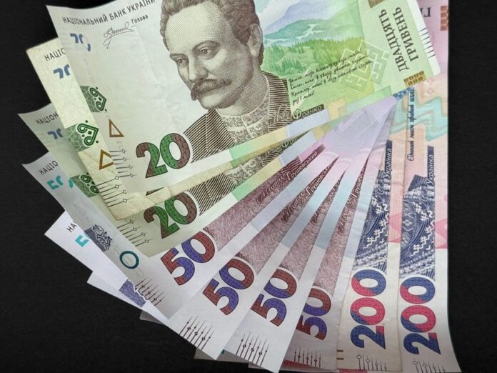 Die neue STELLA-Banknote im Kreditkartenformat