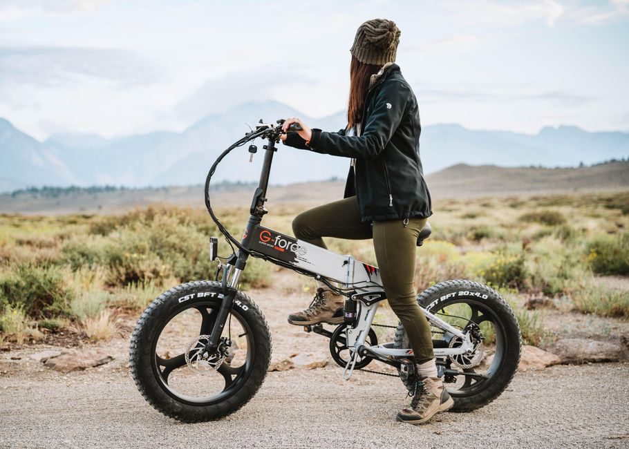 E-Bike auf einer Stadtstraße