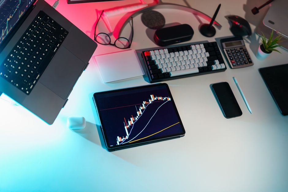 Echtzeit-Datenanalyse mit DEX Screener