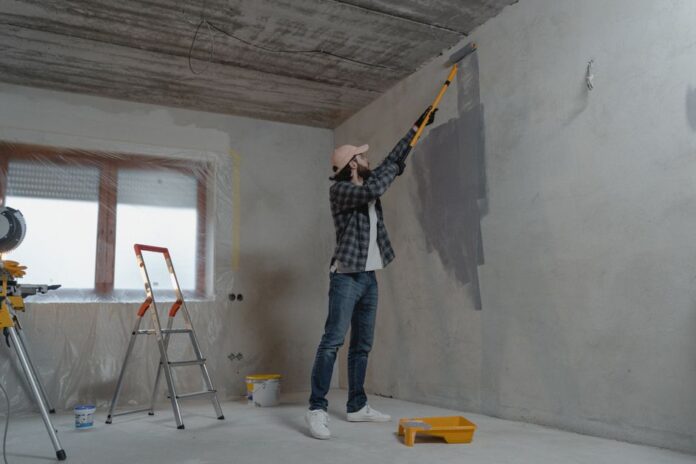 Eigenleistungen beim Hausbau effektiv umsetzen
