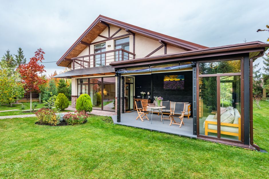 Einfamilienhaus mit Wärmepumpe und Gartenhaus