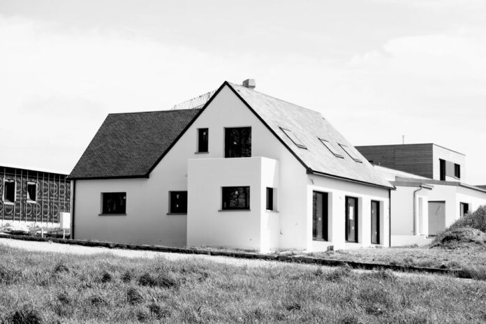 Einfamilienhaus mit Wärmepumpe und Gartenhaus