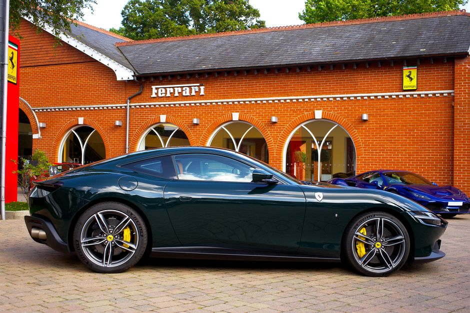 Ferrari Aktie im Fokus der Analysten