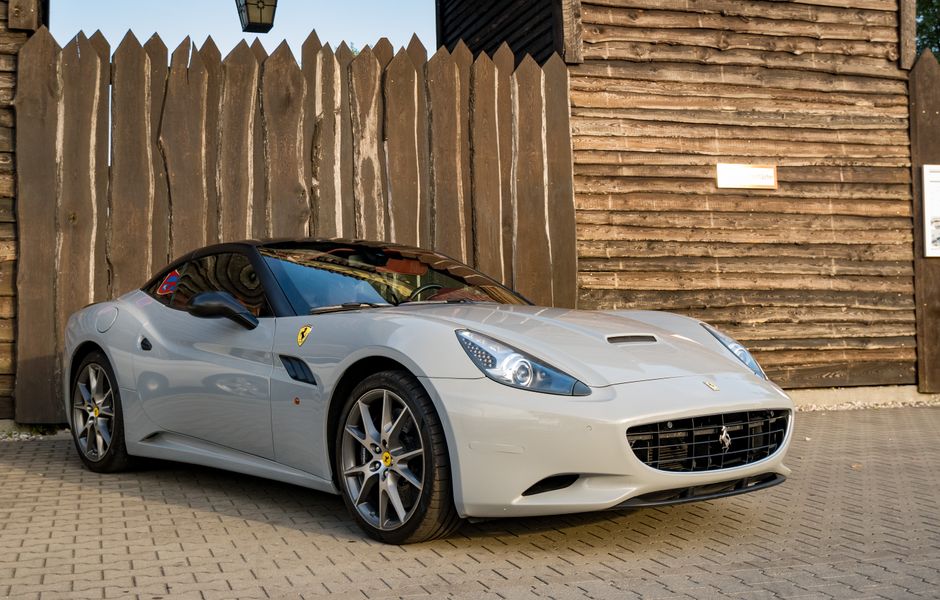 Ferrari: Luxusautomobile im Fokus