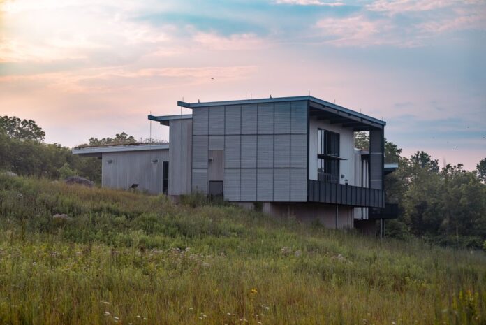 Modernes Architektenhaus mit Rheinblick