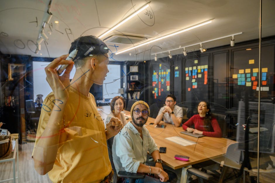 Start-up-Team sucht Geldgeber für innovative Ideen.