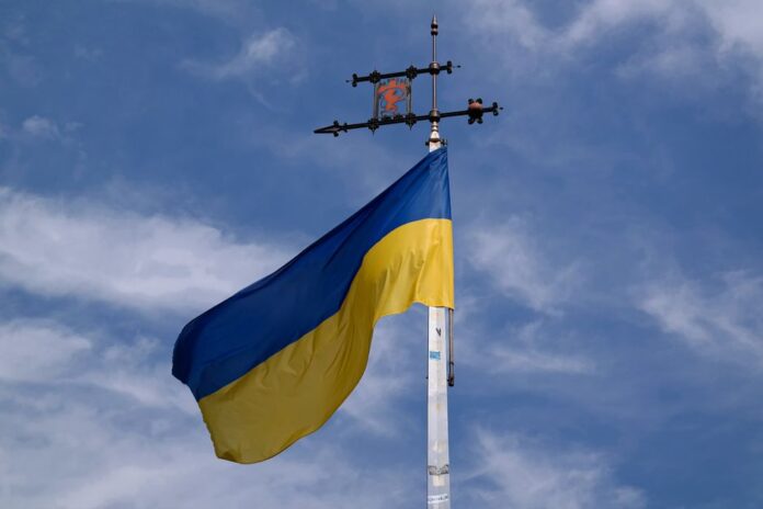 Ukrainische Flagge und Kryptowährungen