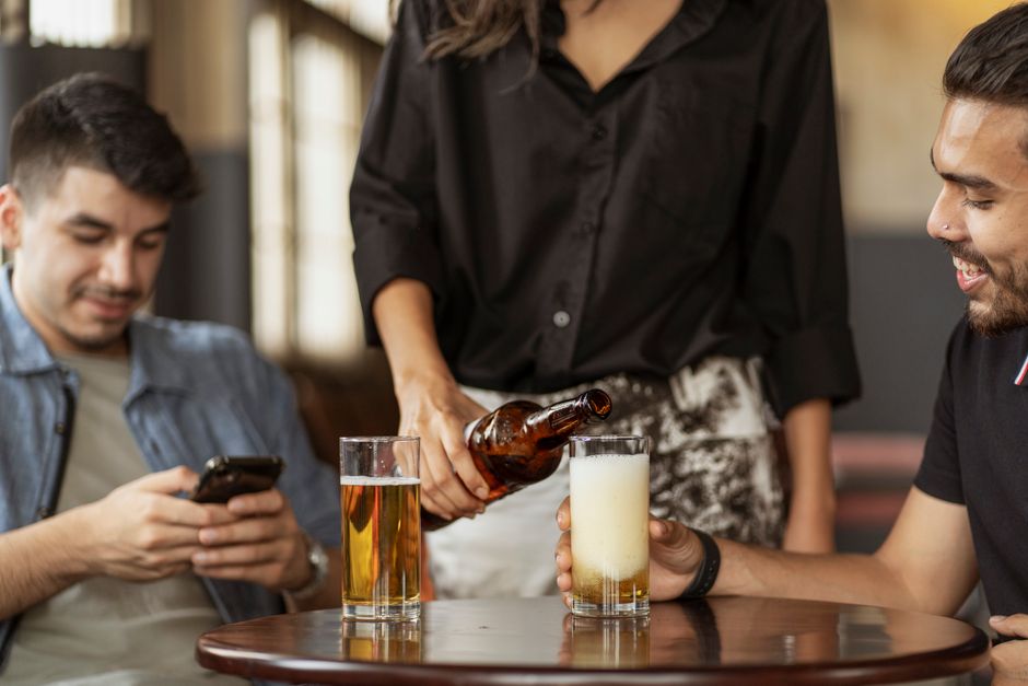 AB InBev: Bier und Fußball vereint