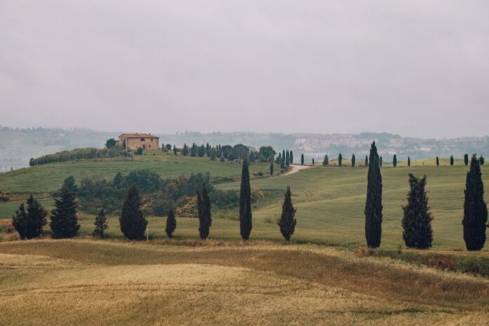 Attraktives Haus in der italienischen Landschaft