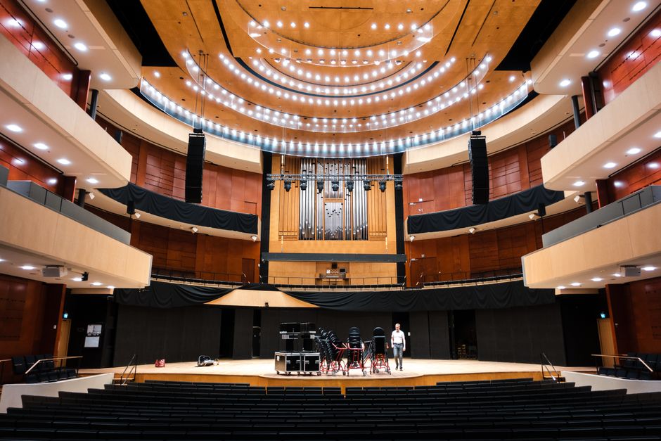 Bau der neuen Arena in Würzburg
