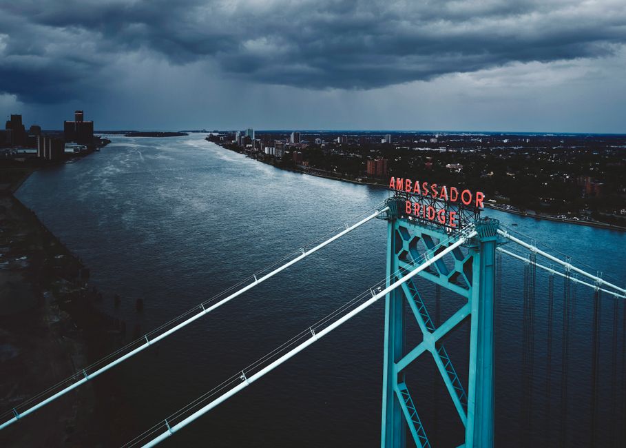 Eröffnung der Gordie-Howe-Brücke zwischen Kanada und den USA
