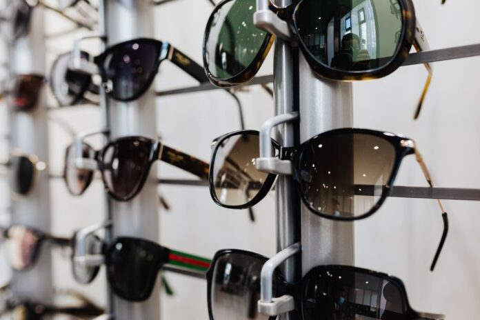 EssilorLuxottica Aktie und Marktperformance