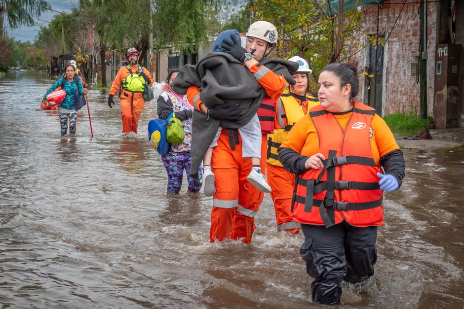 Evakuierung wegen Waldbränden in Spanien