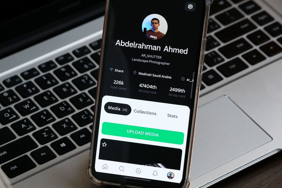 Facebook Verifizierungsabzeichen auf Nutzerprofil