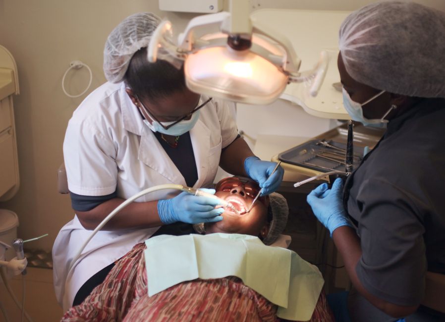 Forschung zu Ebola-Therapien in der DR Kongo