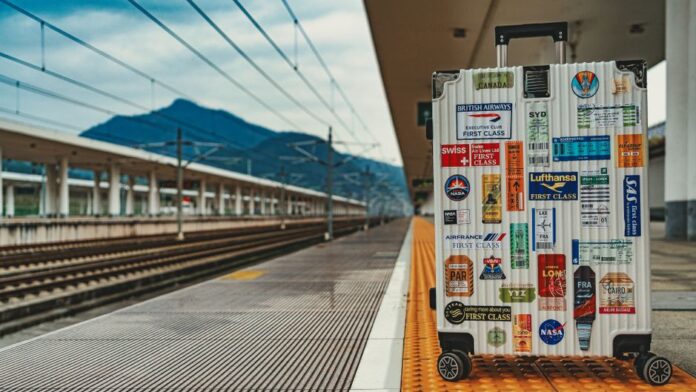Lufthansa Life Collection in trendigem Salbeiton