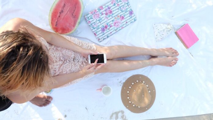 Tipps zum Schutz von Smartphones im Sommer