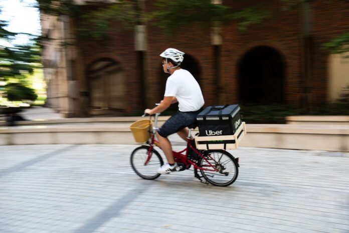 Uber und Delivery Hero Übernahmeangebot