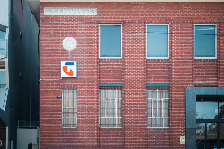 Verkauf von Vodafone-Anteilen durch Emirates Telecom