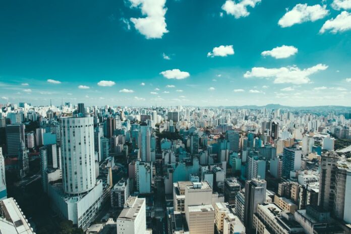 Wadephul in Brasília: Stärkung der Wirtschaftsbeziehungen