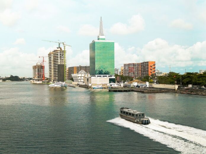 Wadephul in Lagos: Chancen für Investitionen