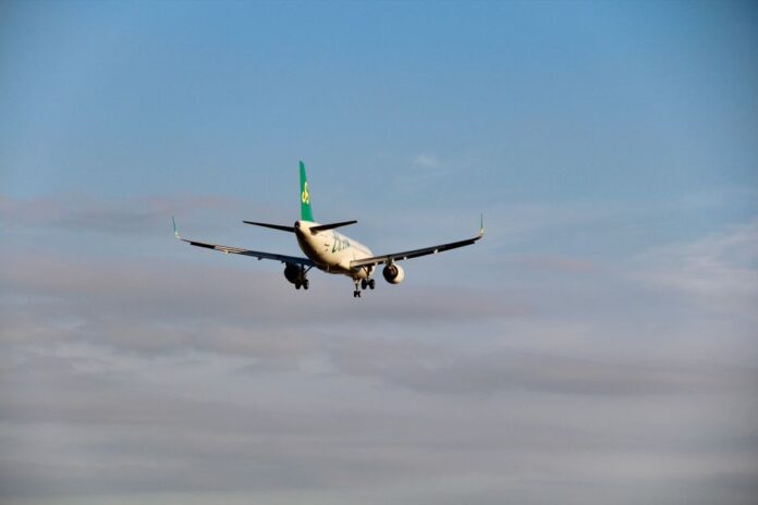 C919 auf dem ersten internationalen Flug