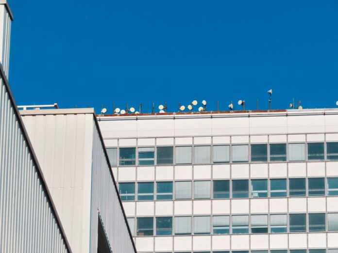 Deutsche Telekom steigert operativen Gewinn