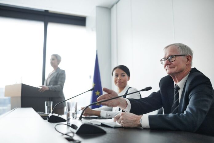 Diskussion über neue Steuerrichtlinien
