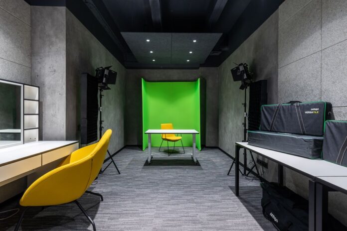 Einschnitte beim MDR: Ein Blick ins Studio