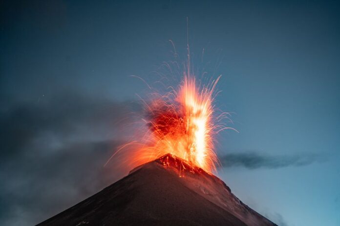 Eruption des Volcán de Fuego in Guatemala
