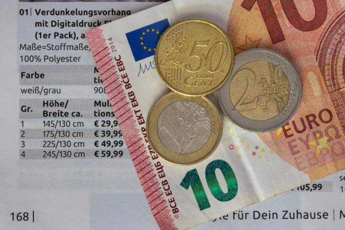 Euro und Dollar im Devisenmarkt