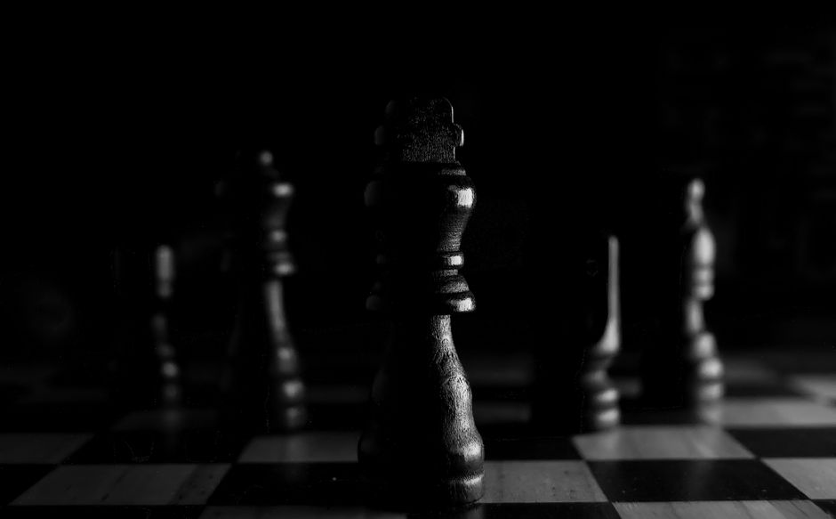 Iraner als strategische Schachspieler