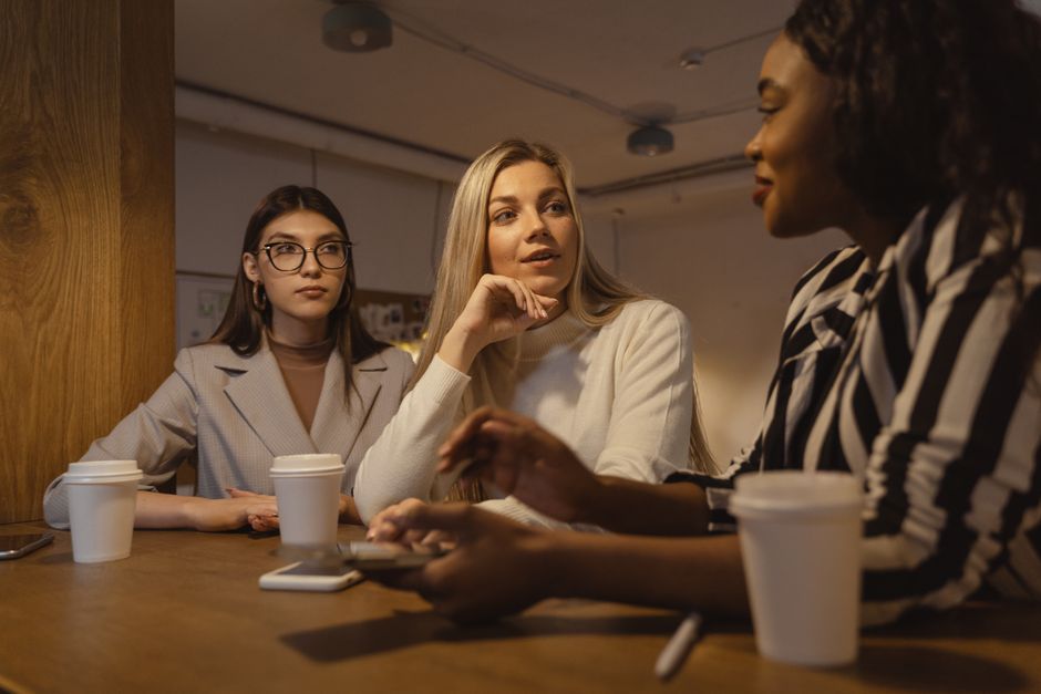 Jessica Schwarzer und Female Finance