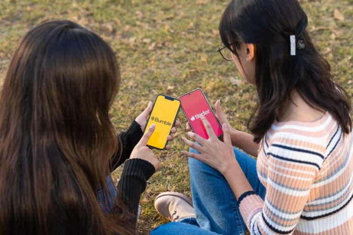 Junge Anleger nutzen Apps für Investitionen