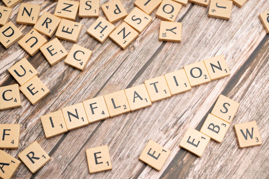 Kreditkartennutzung und Inflation
