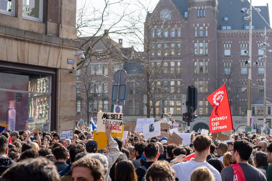 Protestcamp in Köln gegen Rüstungsindustrie