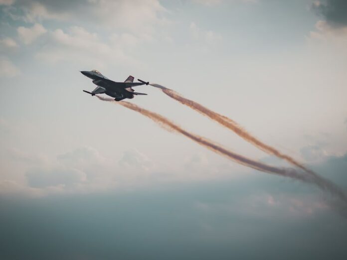 Spanischer Kampfjet über Rumänien im Einsatz