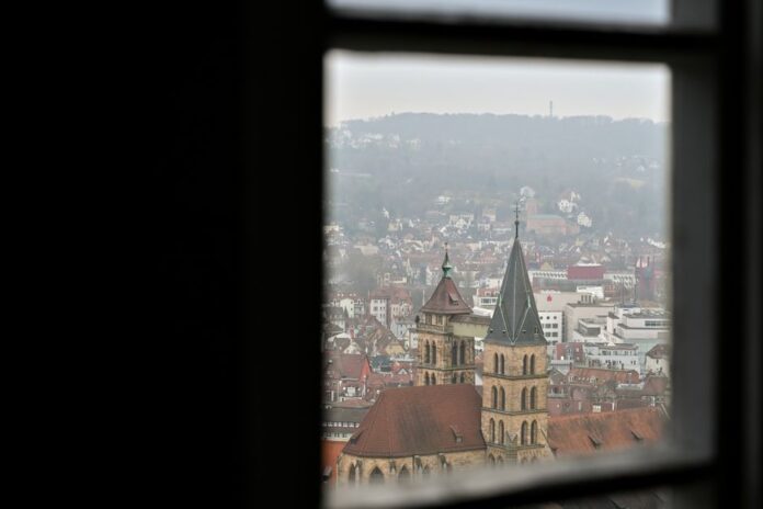 Stuttgart: Wirtschaftsstandort mit hohen Löhnen