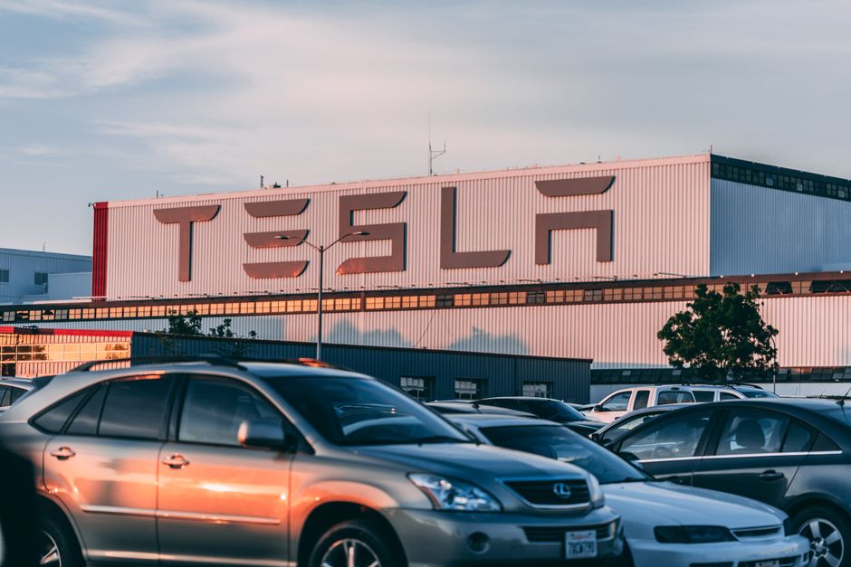 Tesla-Aktie und Marktanalysen