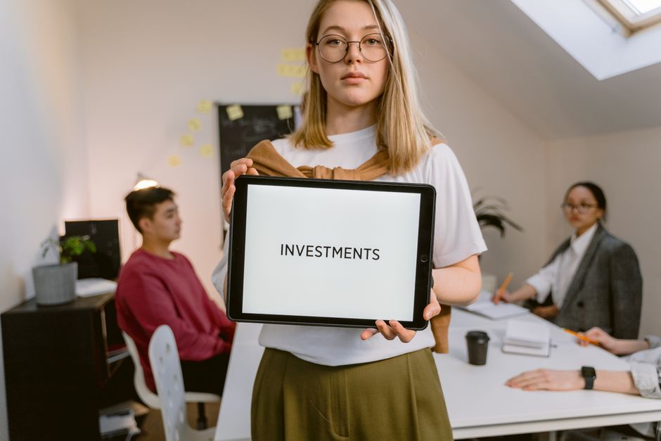 TotalEnergies und KKR im Fokus