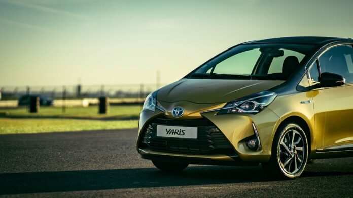 Toyota Aygo X Hybrid in der Stadt