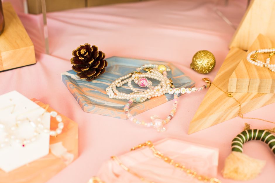 Bijou Brigitte Store mit modischen Accessoires