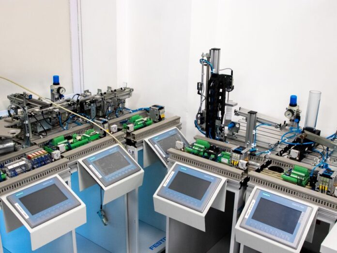 Burkhalter Holding AG und AZ Systems Übernahme