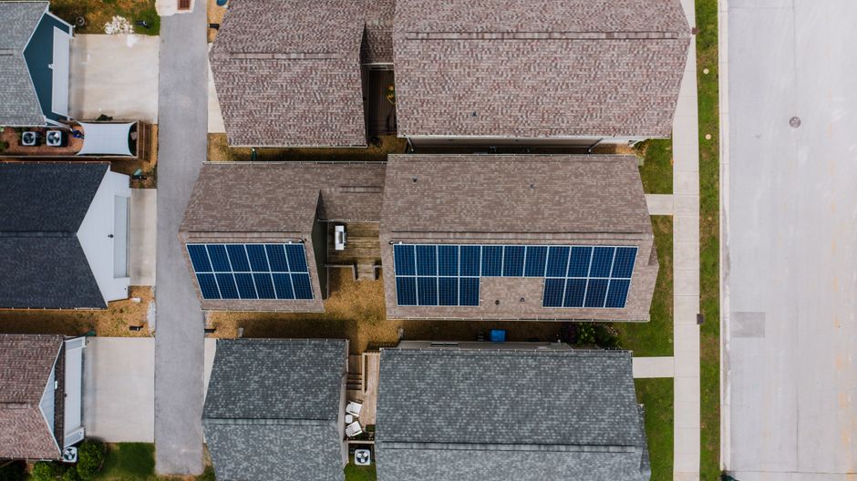 Einfluss von Wind- und Solarparks auf Immobilienwerte