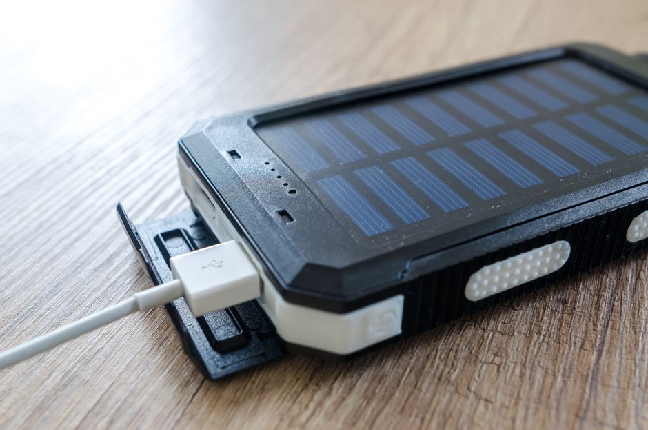 Moderne Wallbox für Elektroautos zu Hause