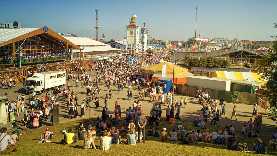 Oktoberfest Bierpreise im Fokus