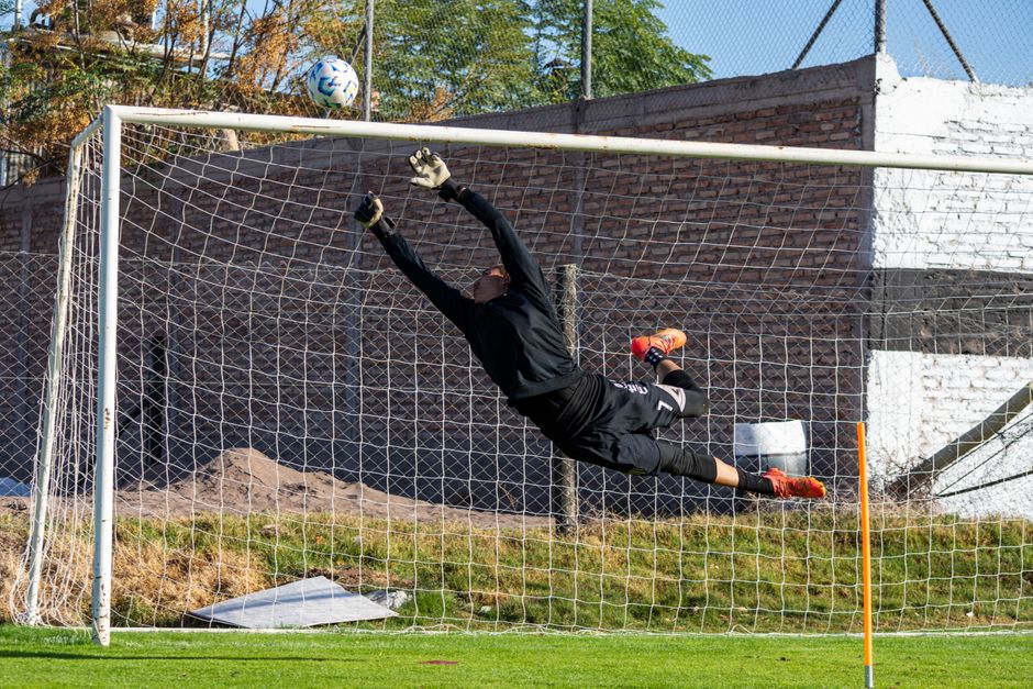 Übernahme von Uhlsport und Kempa durch New Wave Group